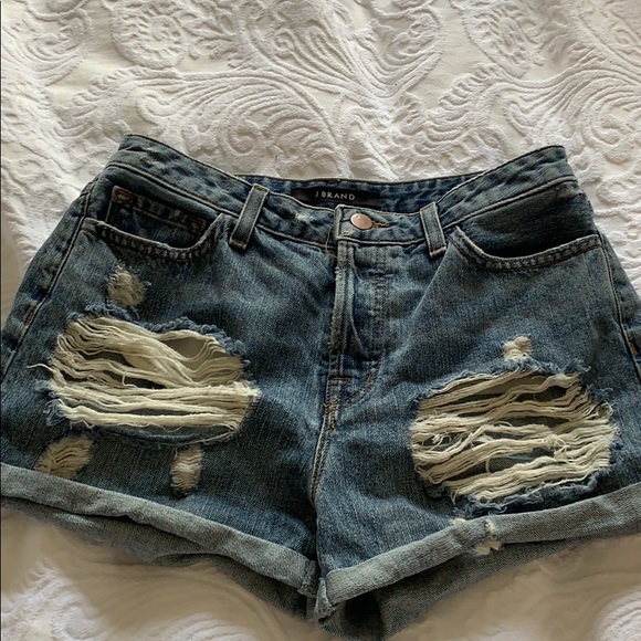 J brand distressed jean short - Picture 1 of 5